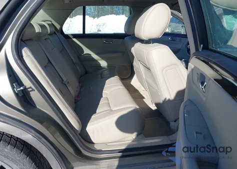 2011 Cadillac Dts Premium Collection из США, поврежденный, VIN 1G6KH5E65BU105577